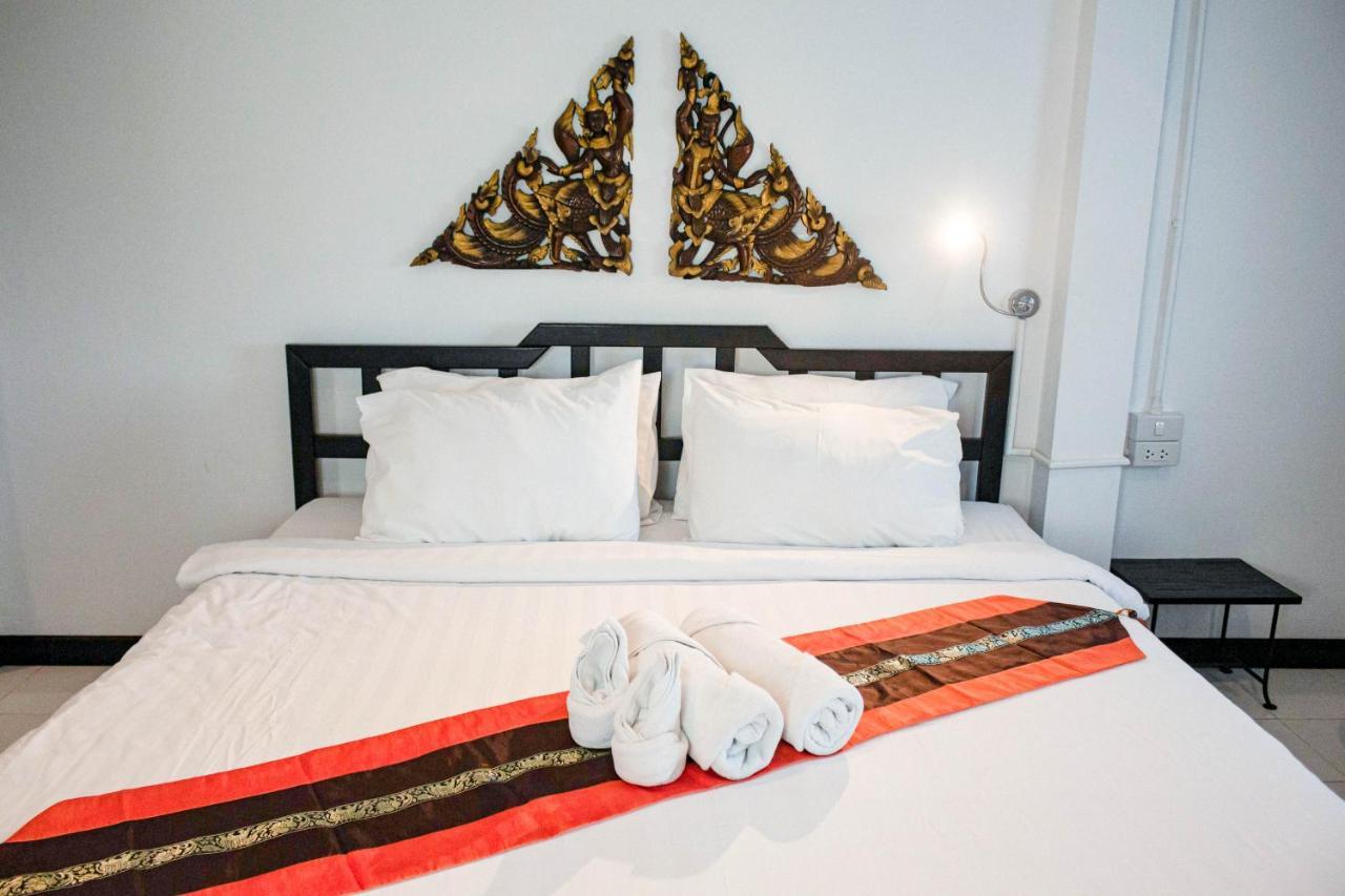 Vlodge House Chiang Mai Bagian luar foto