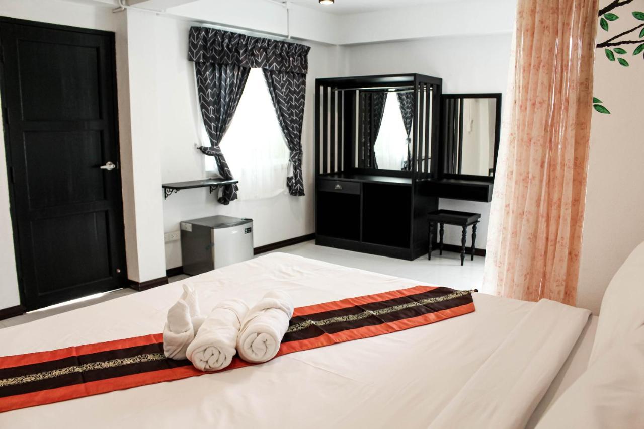 Vlodge House Chiang Mai Bagian luar foto