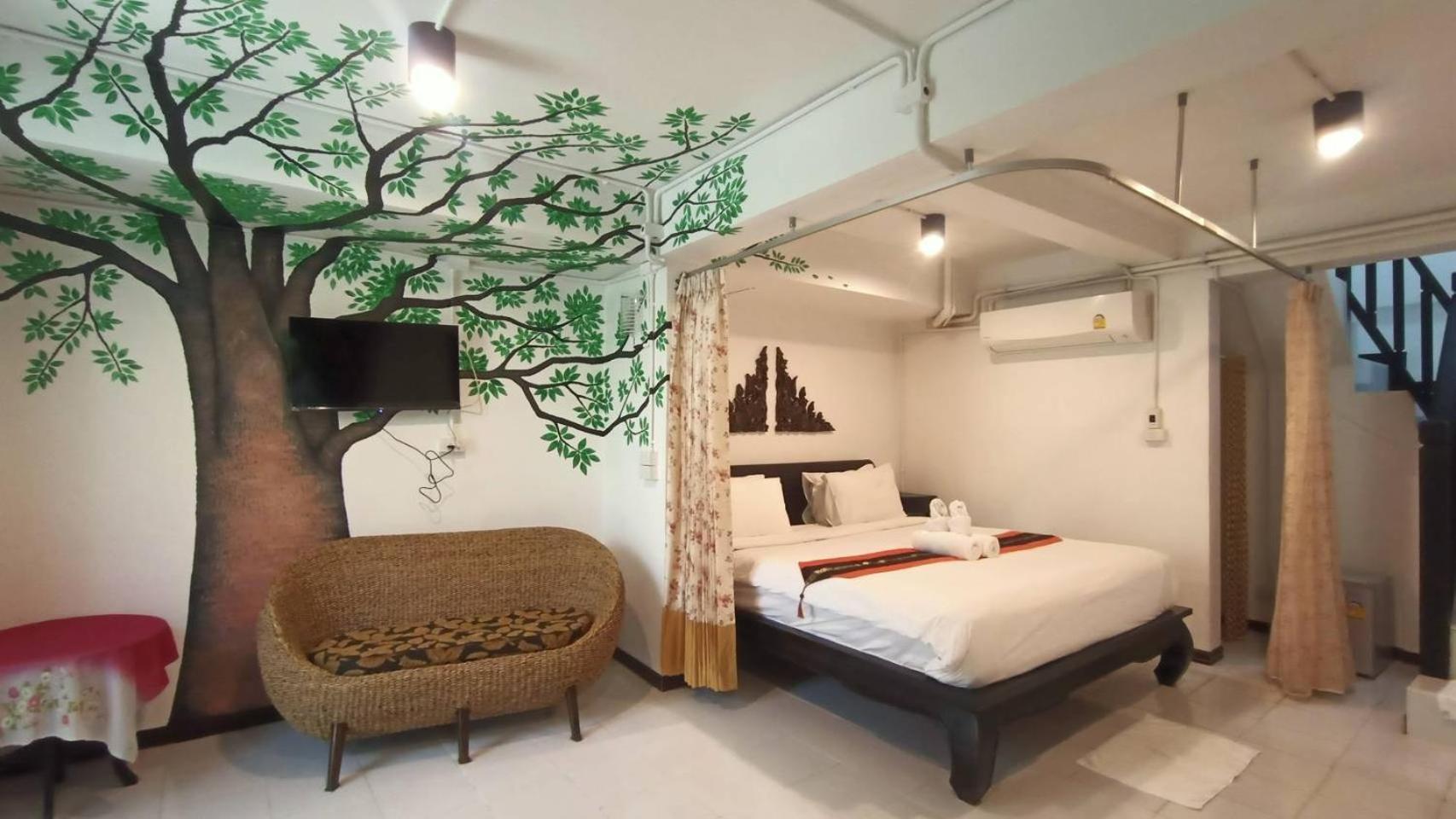 Vlodge House Chiang Mai Bagian luar foto