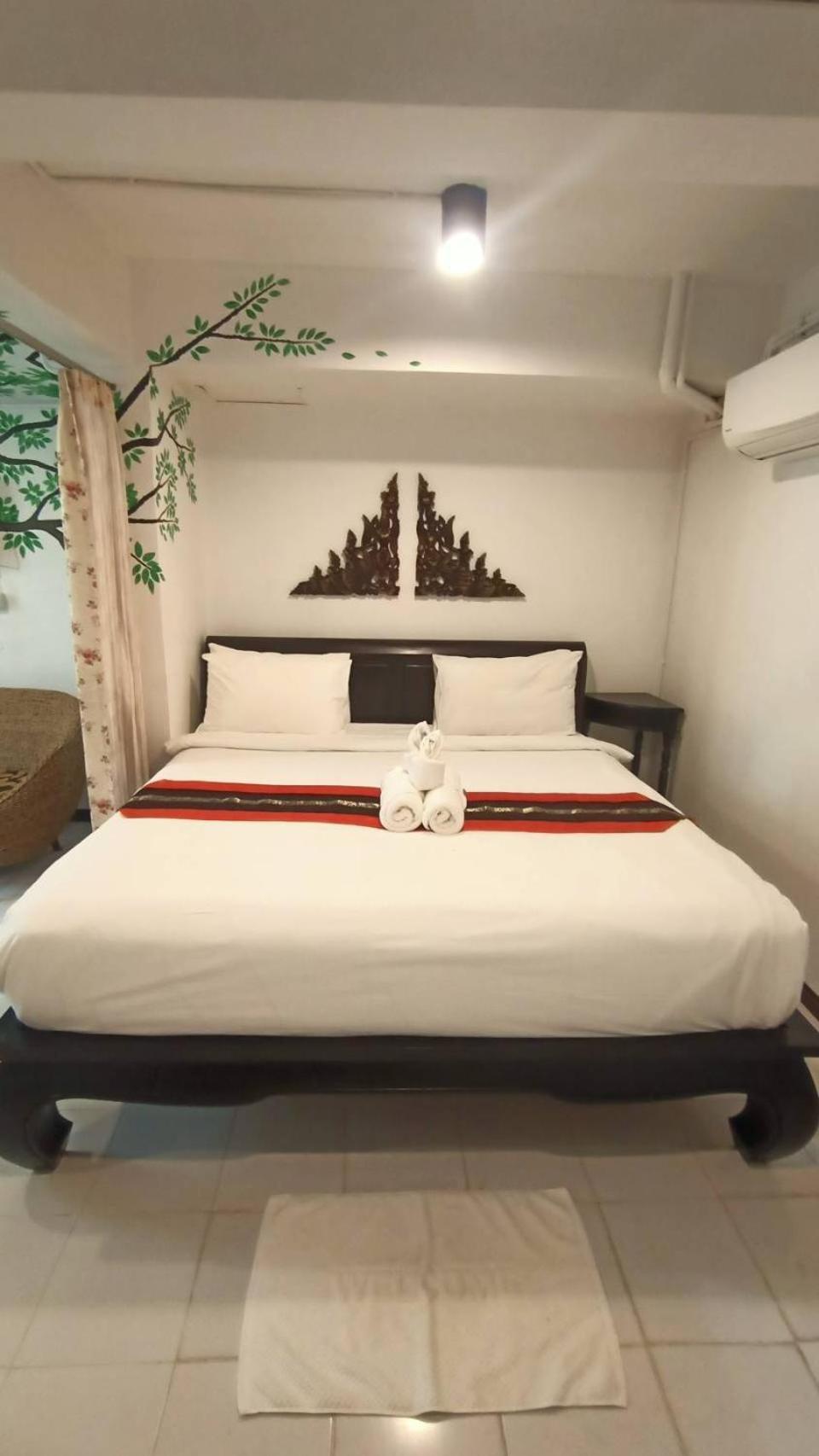 Vlodge House Chiang Mai Bagian luar foto